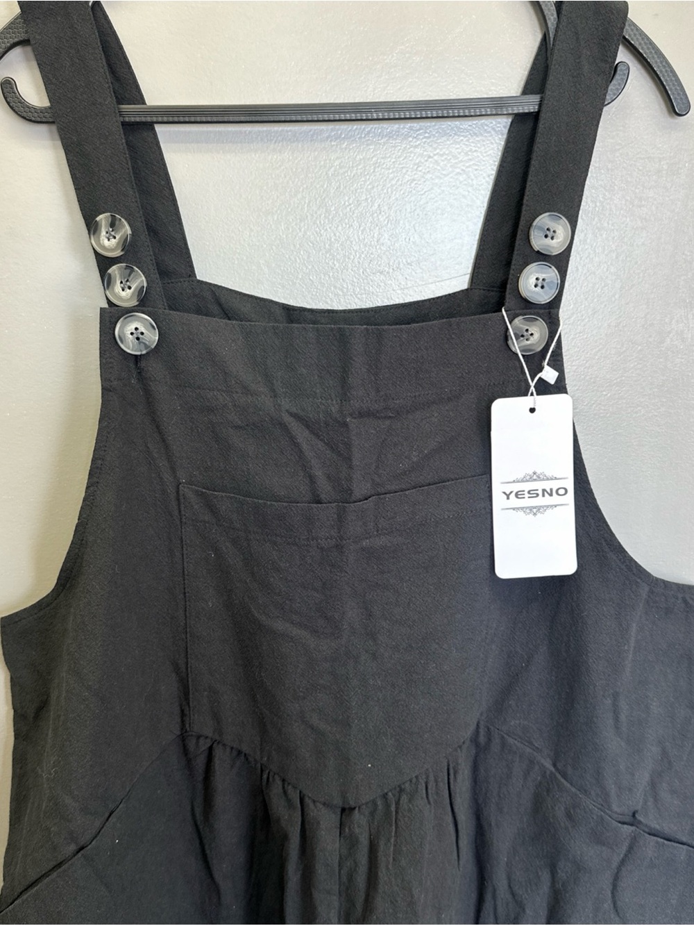 YesnoSpring/Summer  Solid Color Sleeveless Jumpsuit With Pockets, Black<<379>>>> - Picture 3 of 11